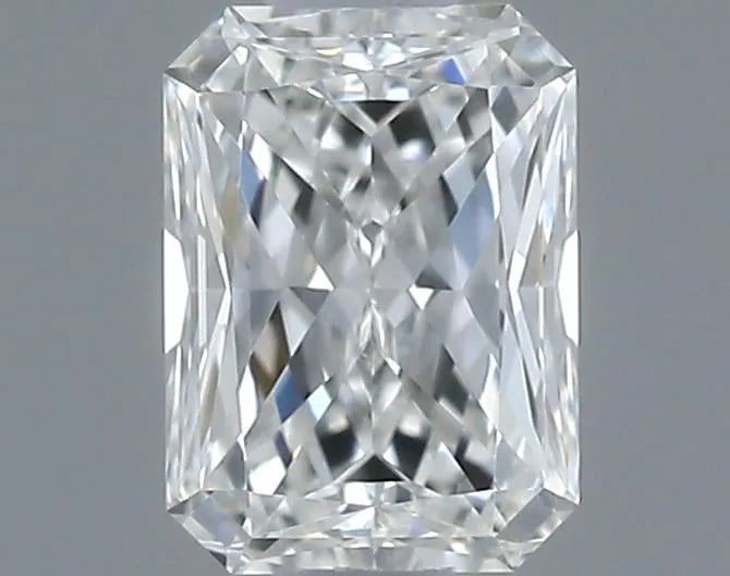 0.34ct Radiant Natural Diamond (Colour E, Clarity IF, GIA Certified)
