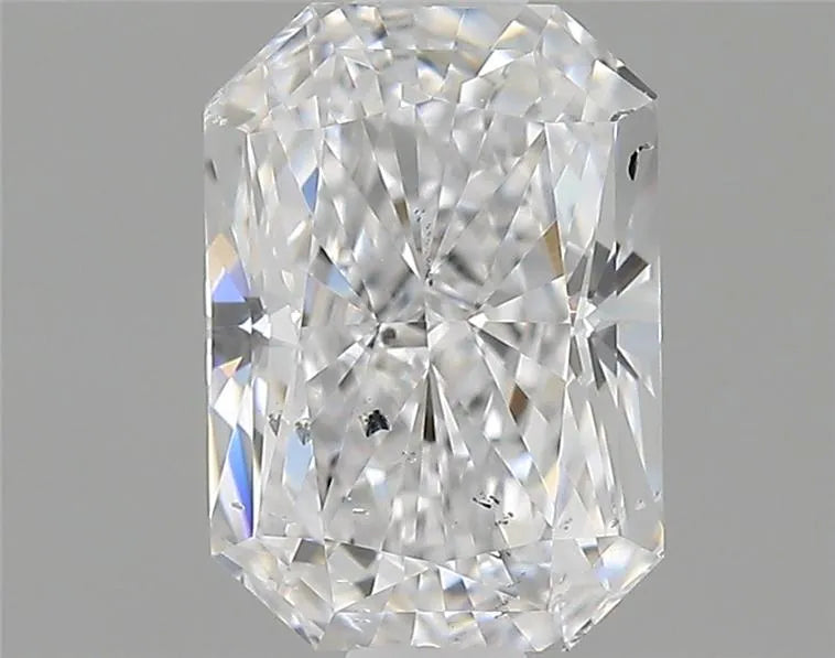 0.90ct Radiant Lab Grown Diamond (Colour D, Clarity SI2, IGI Certified)