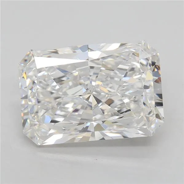 2.83ct Radiant Lab Grown Diamond (Colour D, Clarity VVS2, GIA Certified)