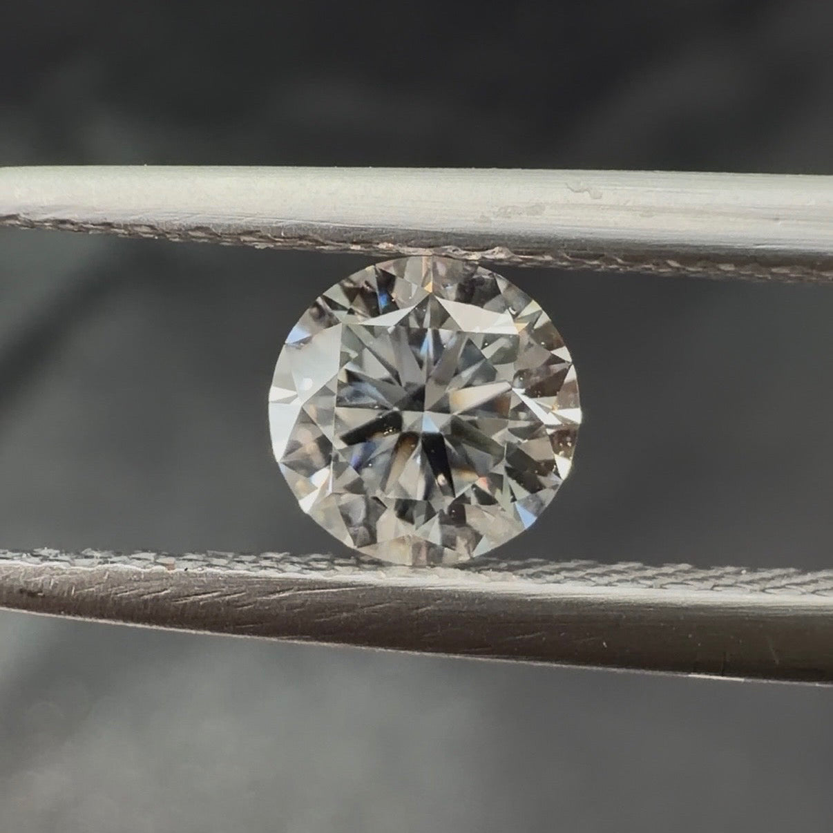 0.53 Ct Round Brilliant Natural Diamond (Colour F, Clarity VS2, GIA Certified)