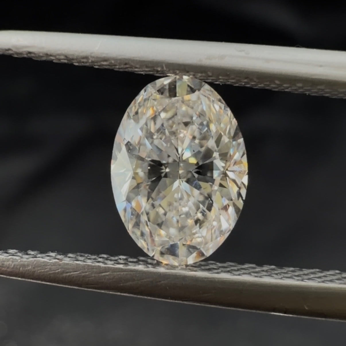 1.03 Ct Oval Cut Lab Grown Diamond (Colour D, Clarity VS1, IGI Certified)
