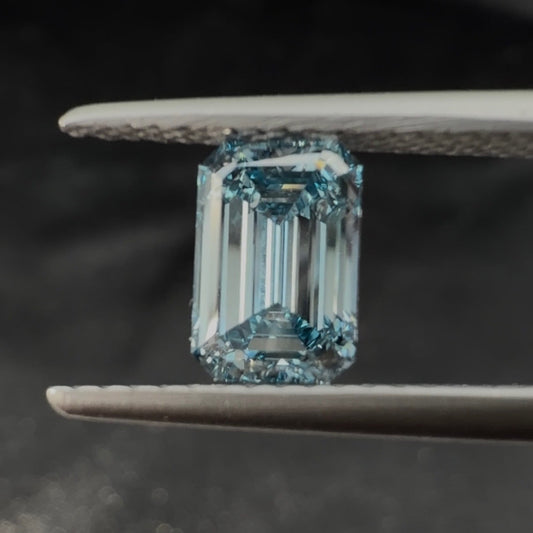 1.22 Ct Emerald Cut Lab Grown Diamond (Colour Fancy Intense Blue, Clarity VS1, IGI Certified)